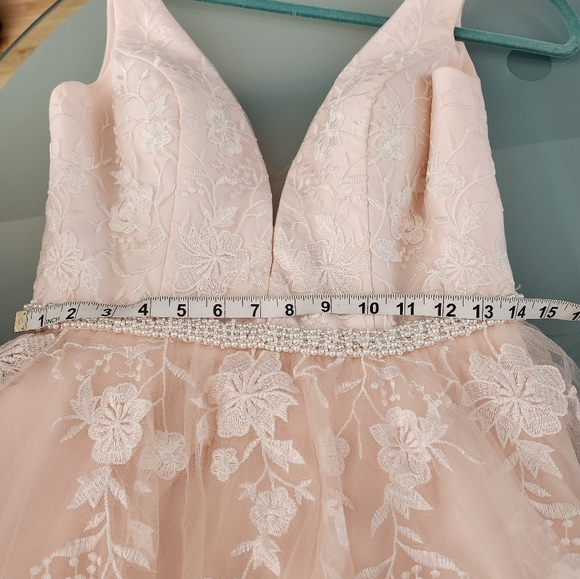 Grad dress - Picture 15 of 16